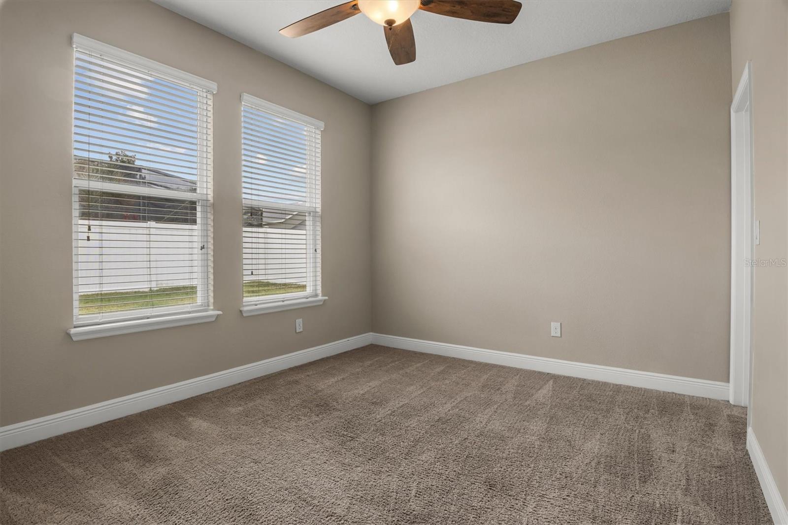 Image 34 of 53 For 452 Palastro Avenue