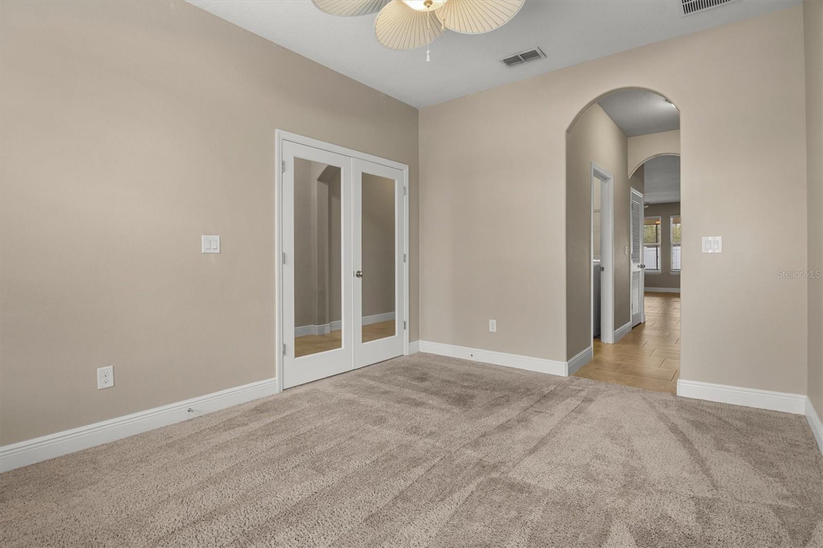 Image 8 of 53 For 452 Palastro Avenue