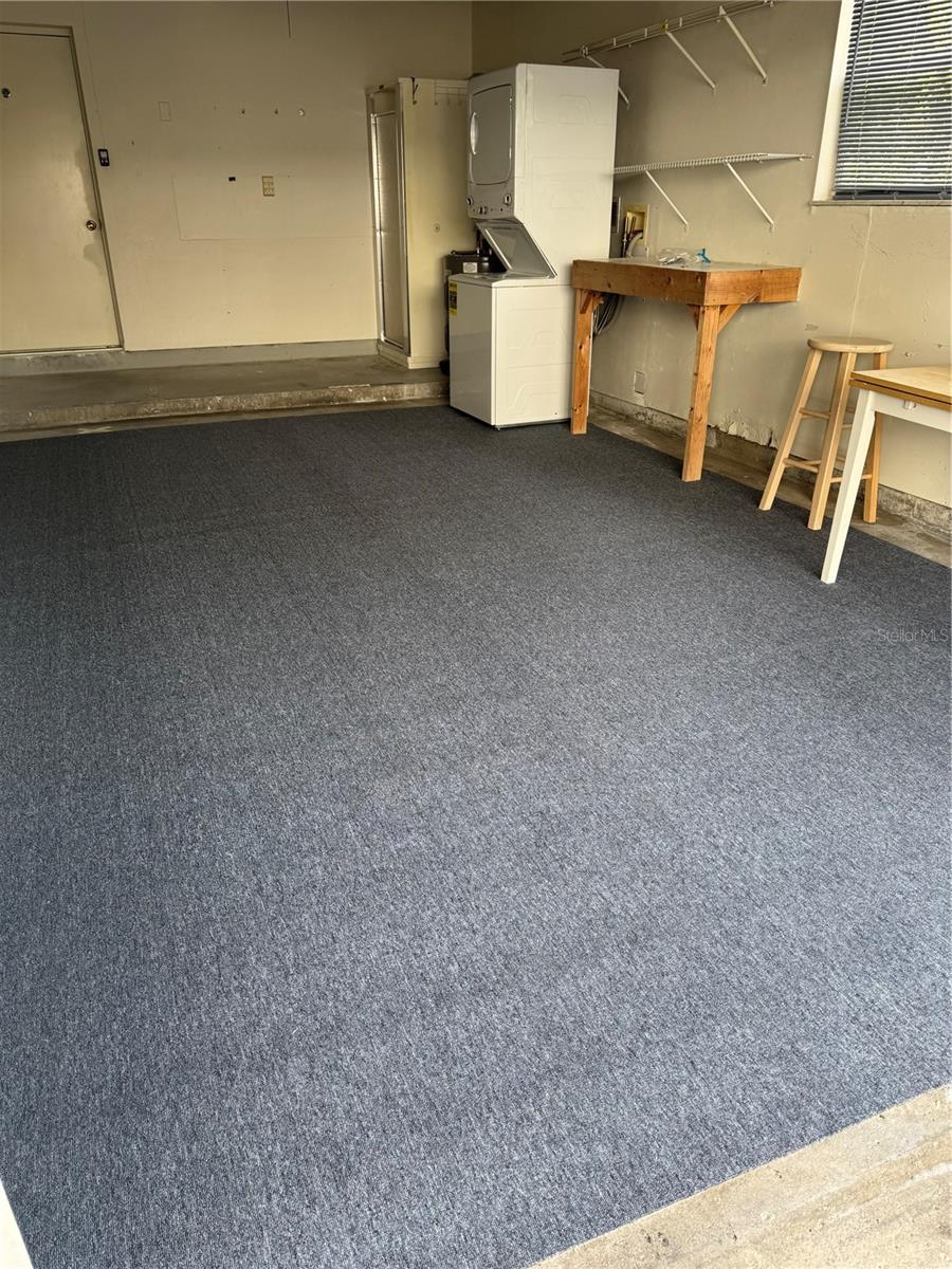 Image 27 of 49 For 549 Sutton Place T 19