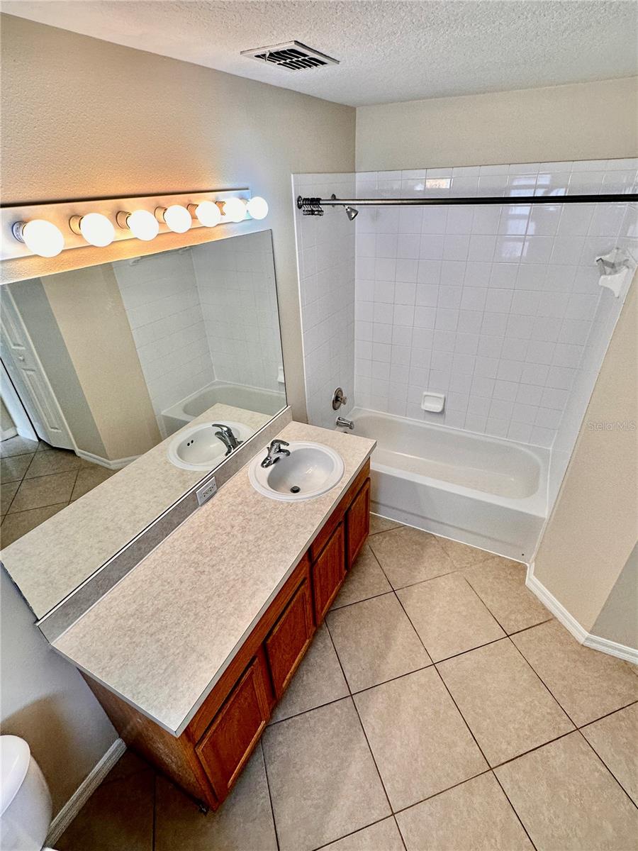 Image 4 of 10 For 639 Cheshire Way