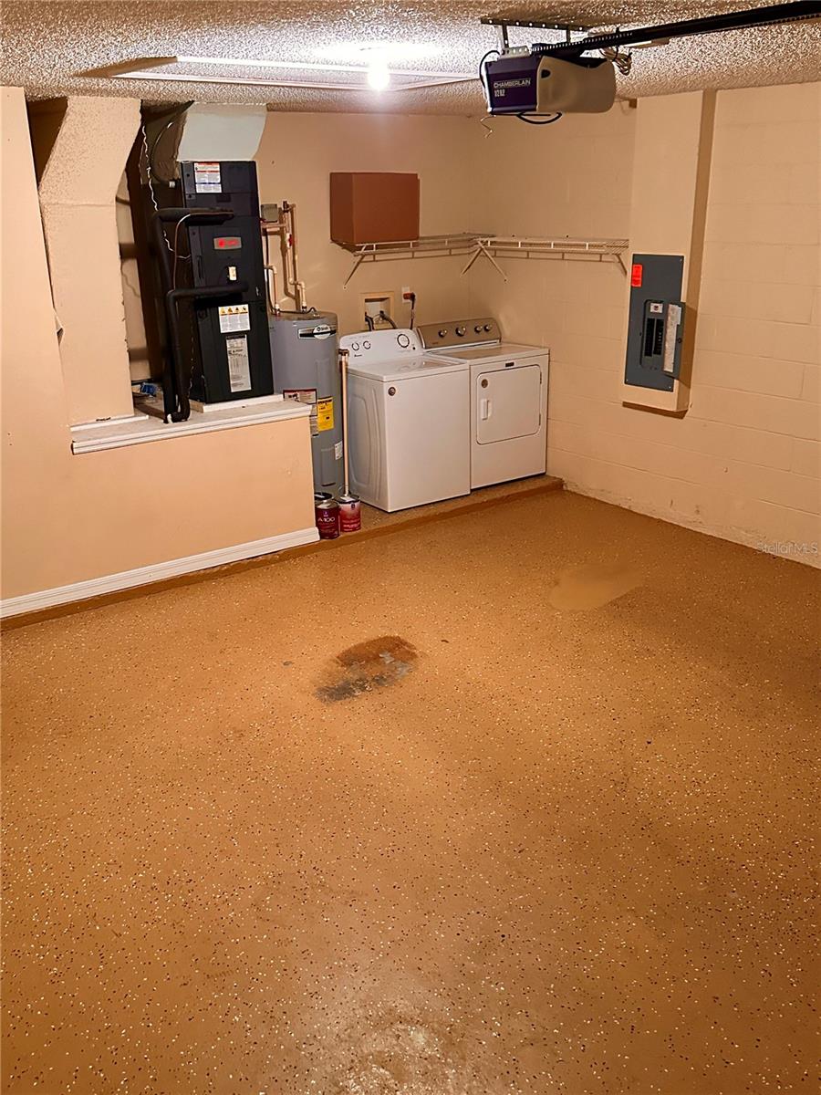 Image 8 of 10 For 639 Cheshire Way