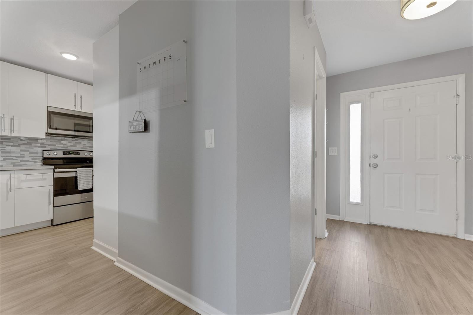 Image 7 of 25 For 301 Orange Blossom Drive