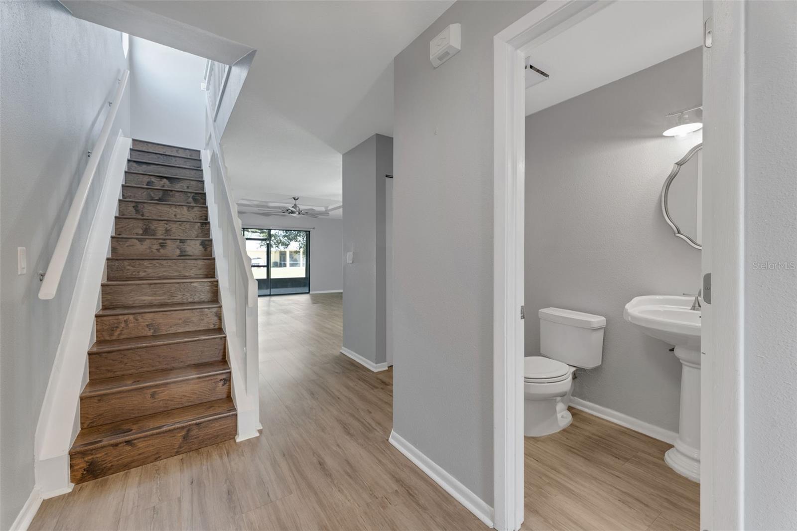 Image 9 of 25 For 301 Orange Blossom Drive