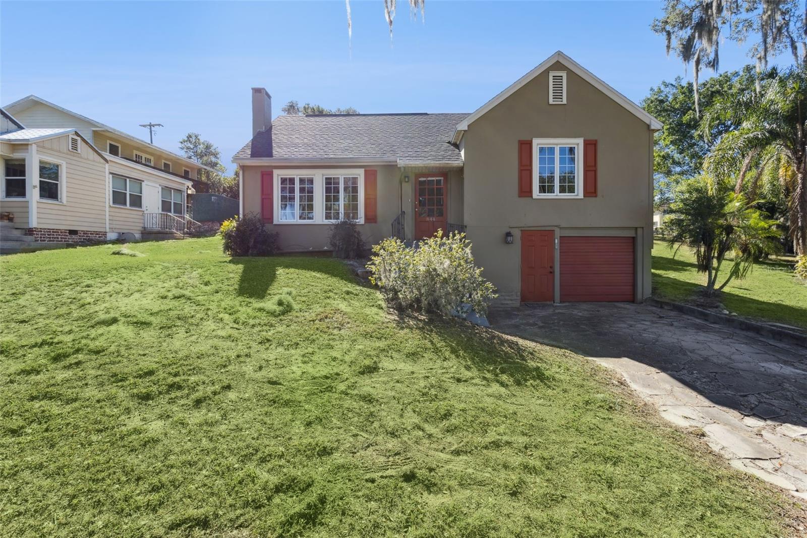 Image 2 of 36 For 844 Lakeshore Boulevard