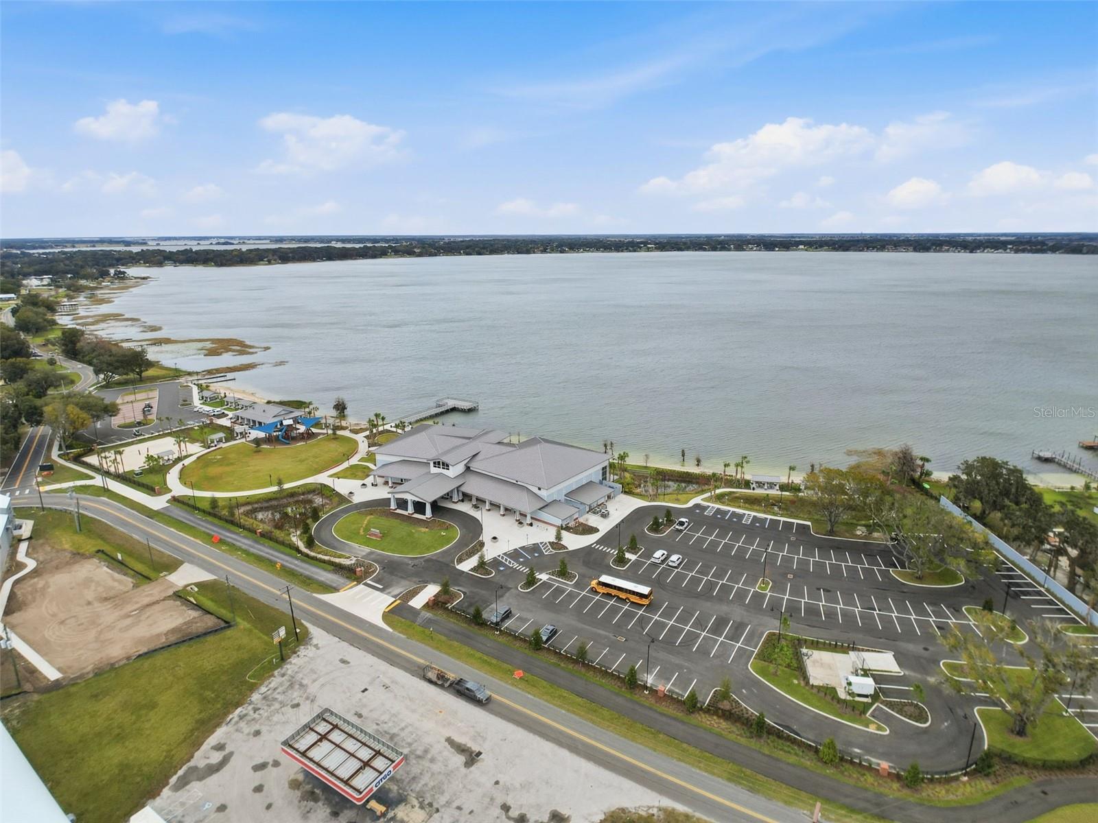 Image 3 of 70 For 204 Bentley Oaks Boulevard