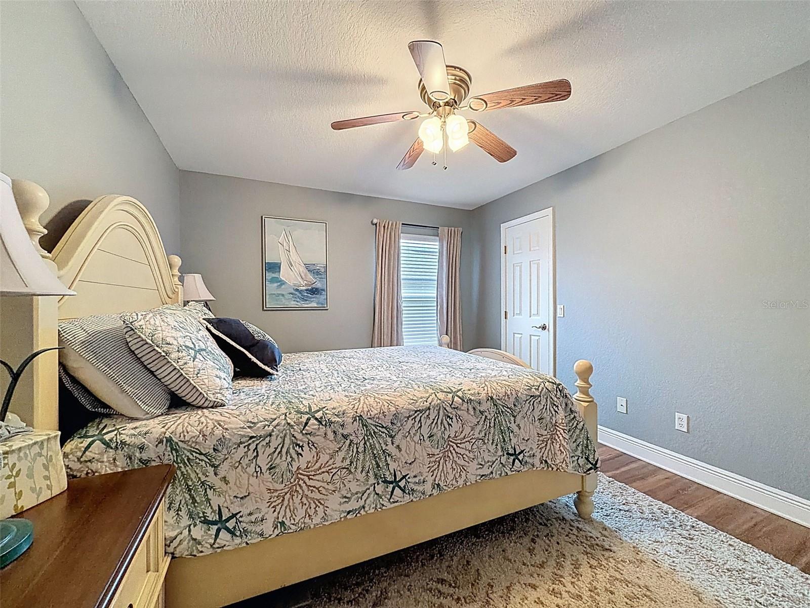 Image 33 of 70 For 204 Bentley Oaks Boulevard