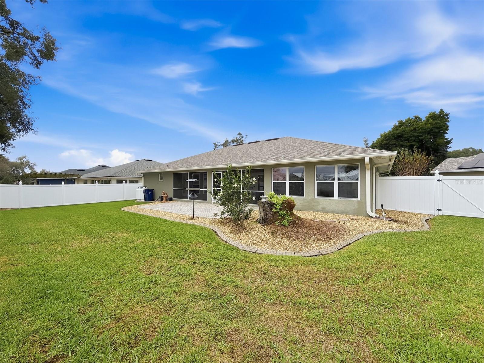 Image 52 of 70 For 204 Bentley Oaks Boulevard