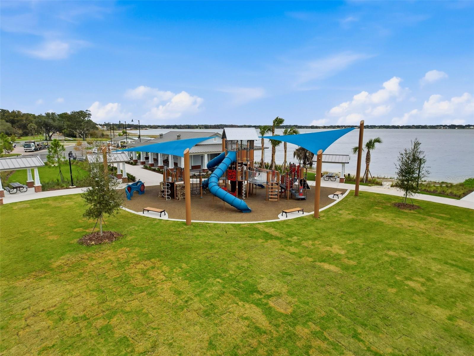 Image 62 of 70 For 204 Bentley Oaks Boulevard