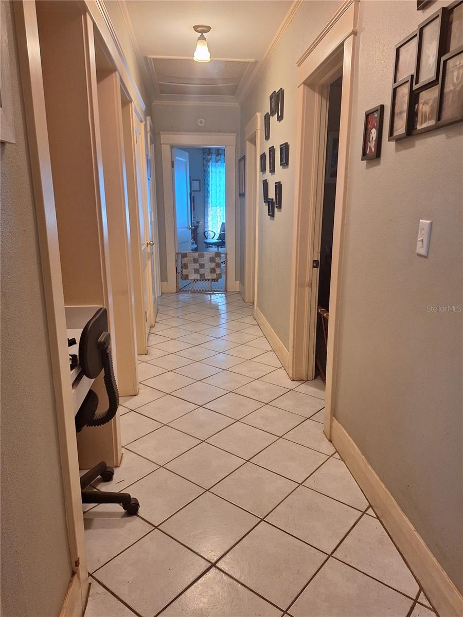 Image 29 of 35 For 1127 Lakeshore Boulevard