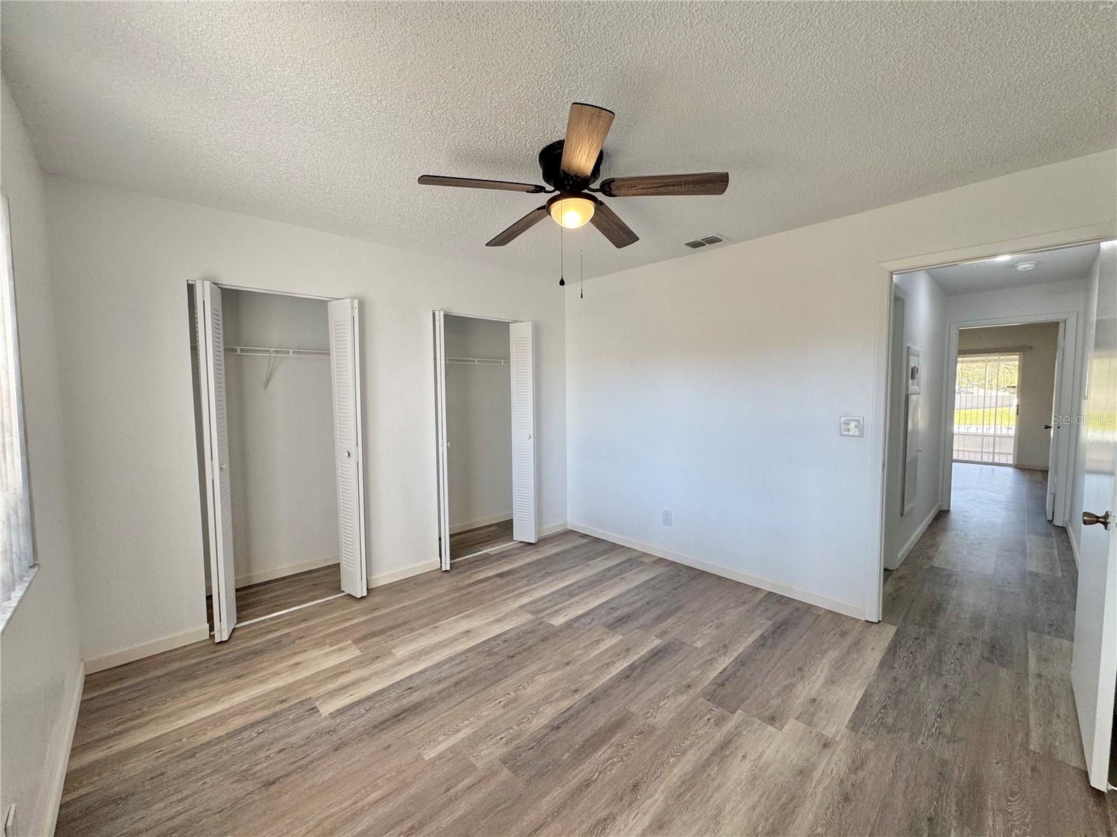 Image 19 of 35 For 383 Winter Ridge Boulevard 383