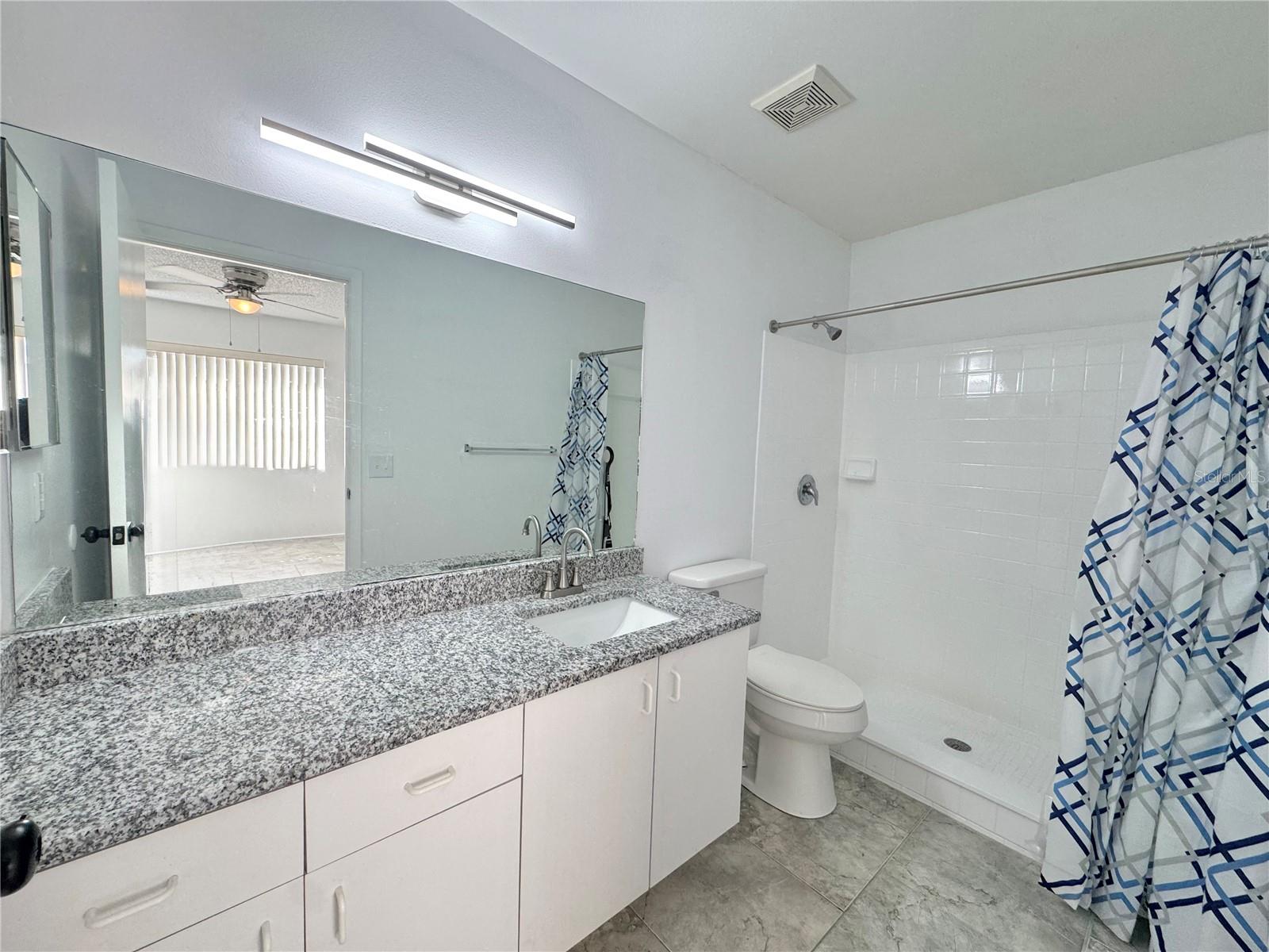Listing photo id 11 for 292 Winter Ridge Boulevard 292