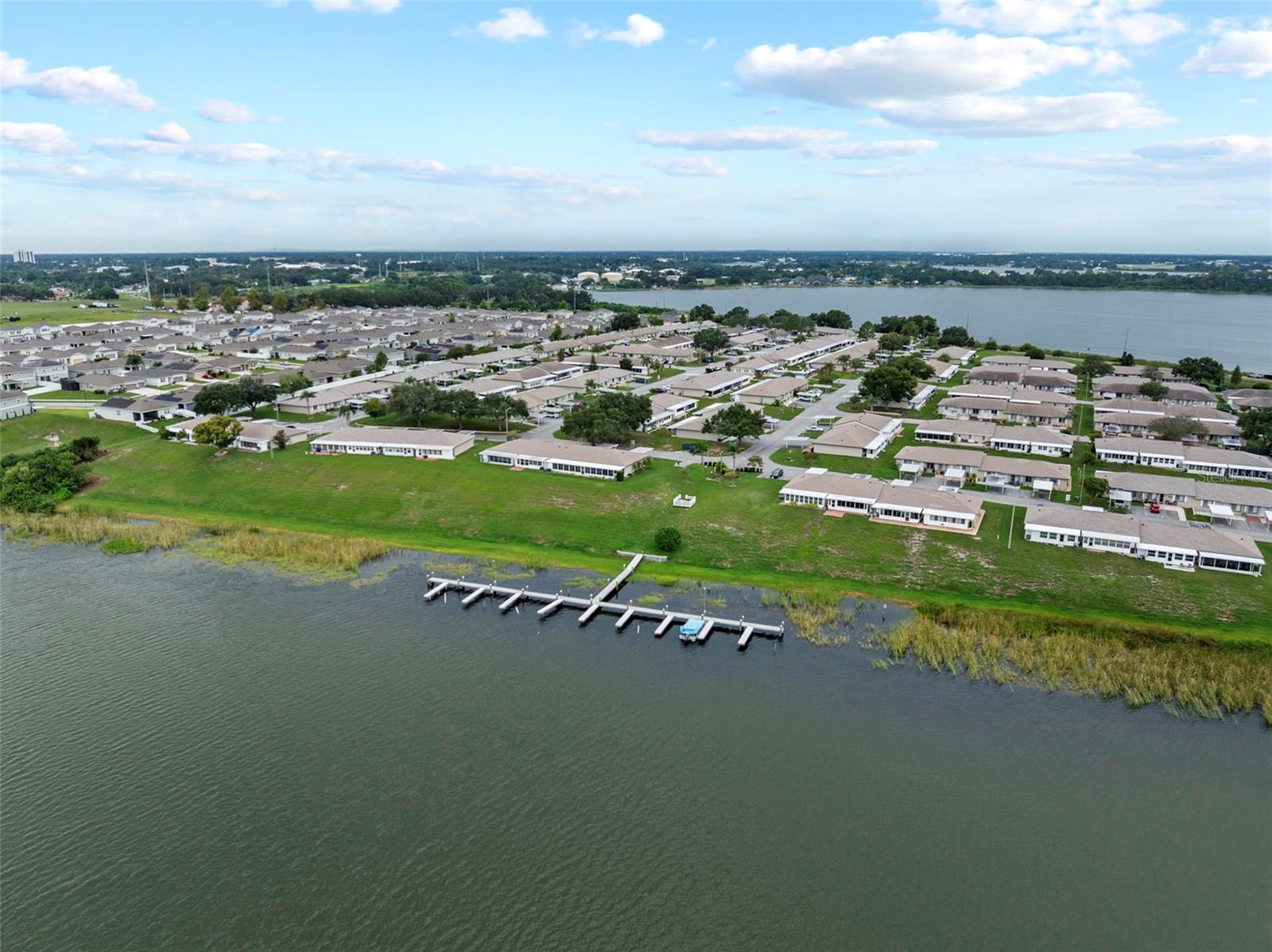 Listing photo id 24 for 292 Winter Ridge Boulevard 292