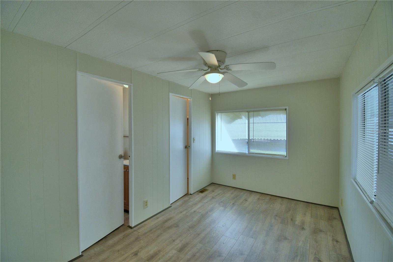 Image 23 of 45 For 172 Bonnie Drive