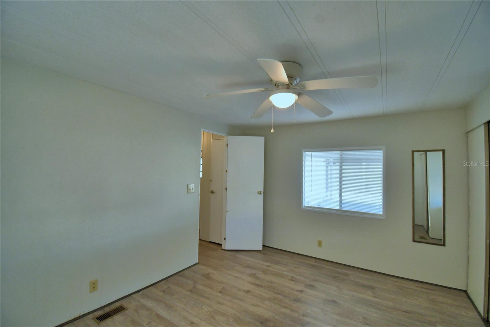 Image 30 of 45 For 172 Bonnie Drive