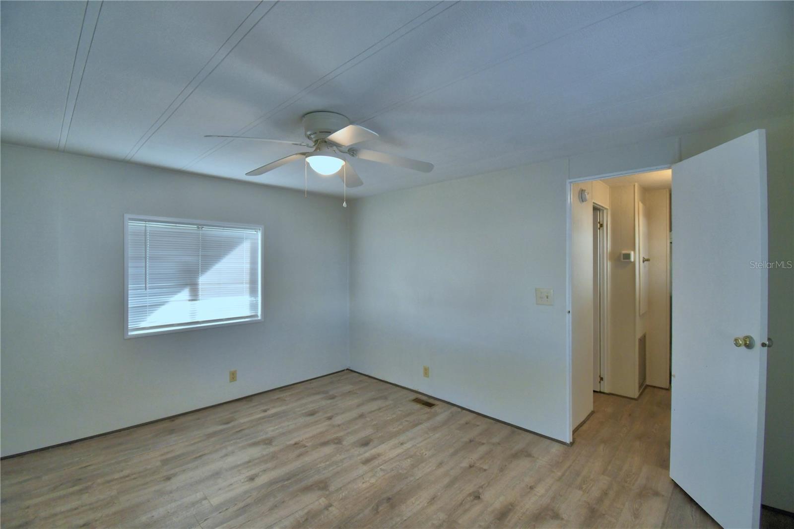 Image 31 of 45 For 172 Bonnie Drive