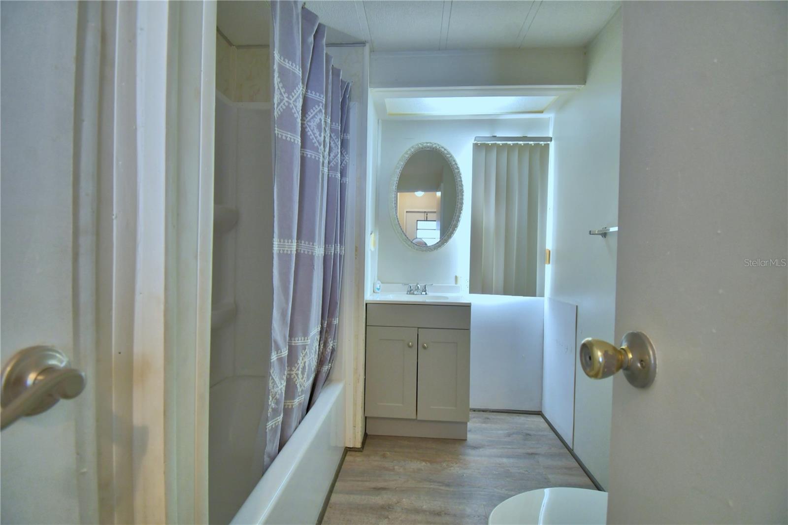 Image 32 of 45 For 172 Bonnie Drive