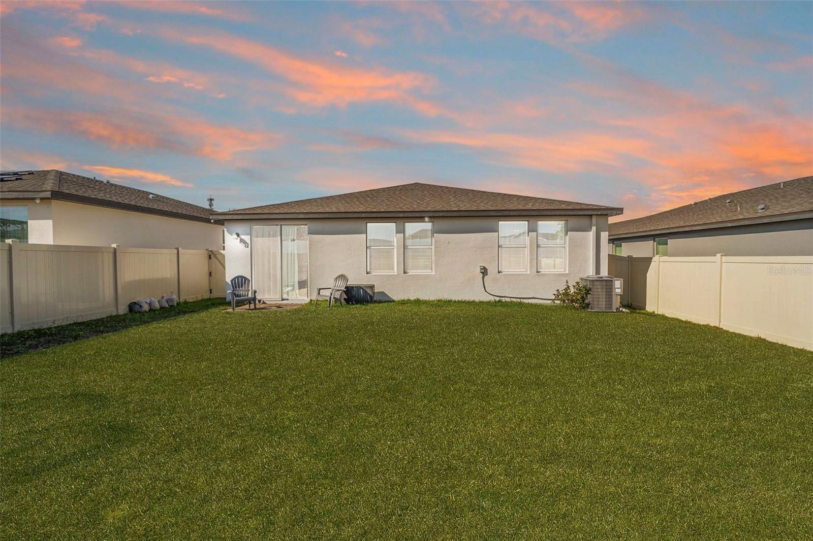 Image 5 of 54 For 2409 White Tail Street