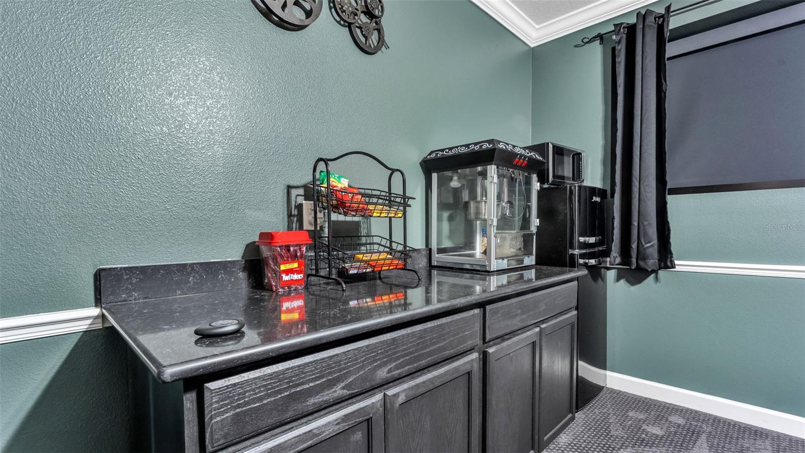 Image 34 of 89 For 3826 Gaines Court