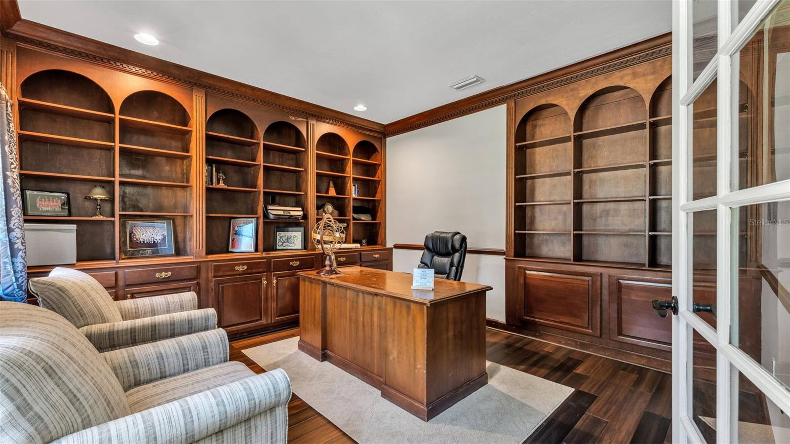 Image 4 of 89 For 3826 Gaines Court