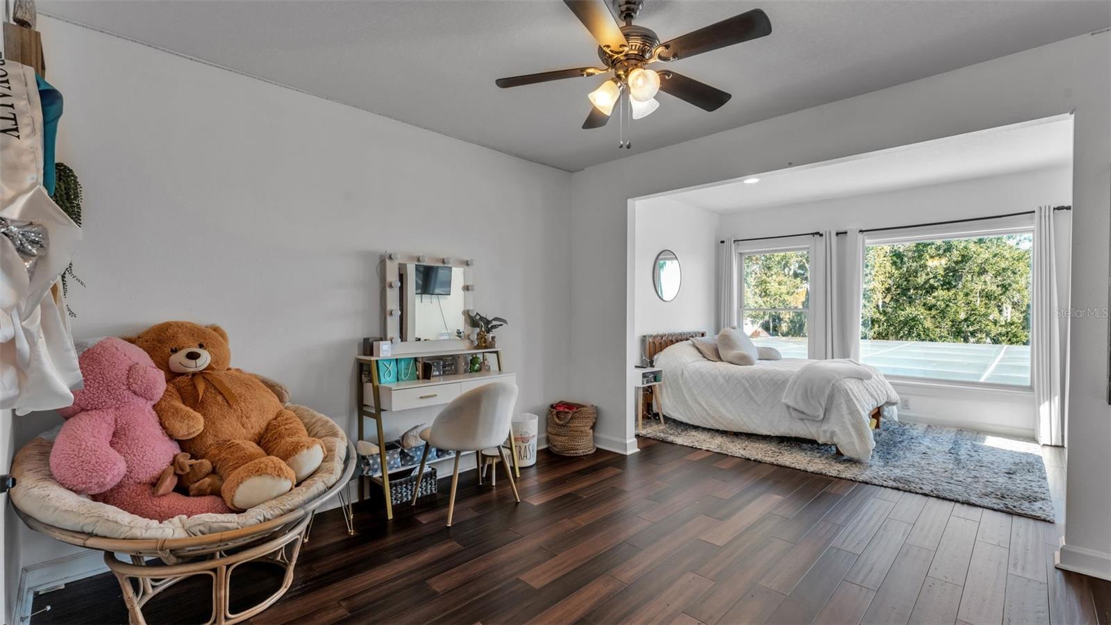 Image 41 of 89 For 3826 Gaines Court