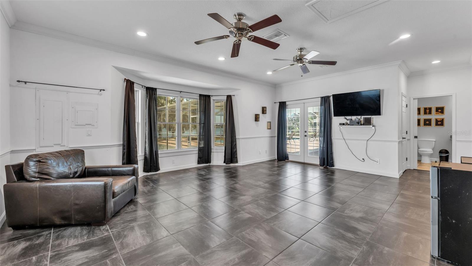 Image 59 of 89 For 3826 Gaines Court