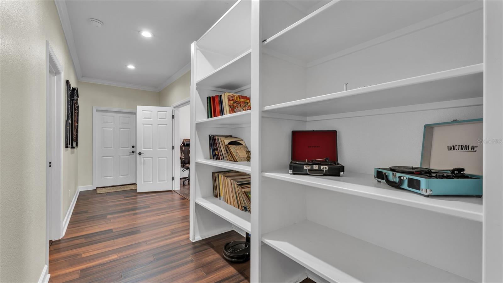 Image 65 of 89 For 3826 Gaines Court