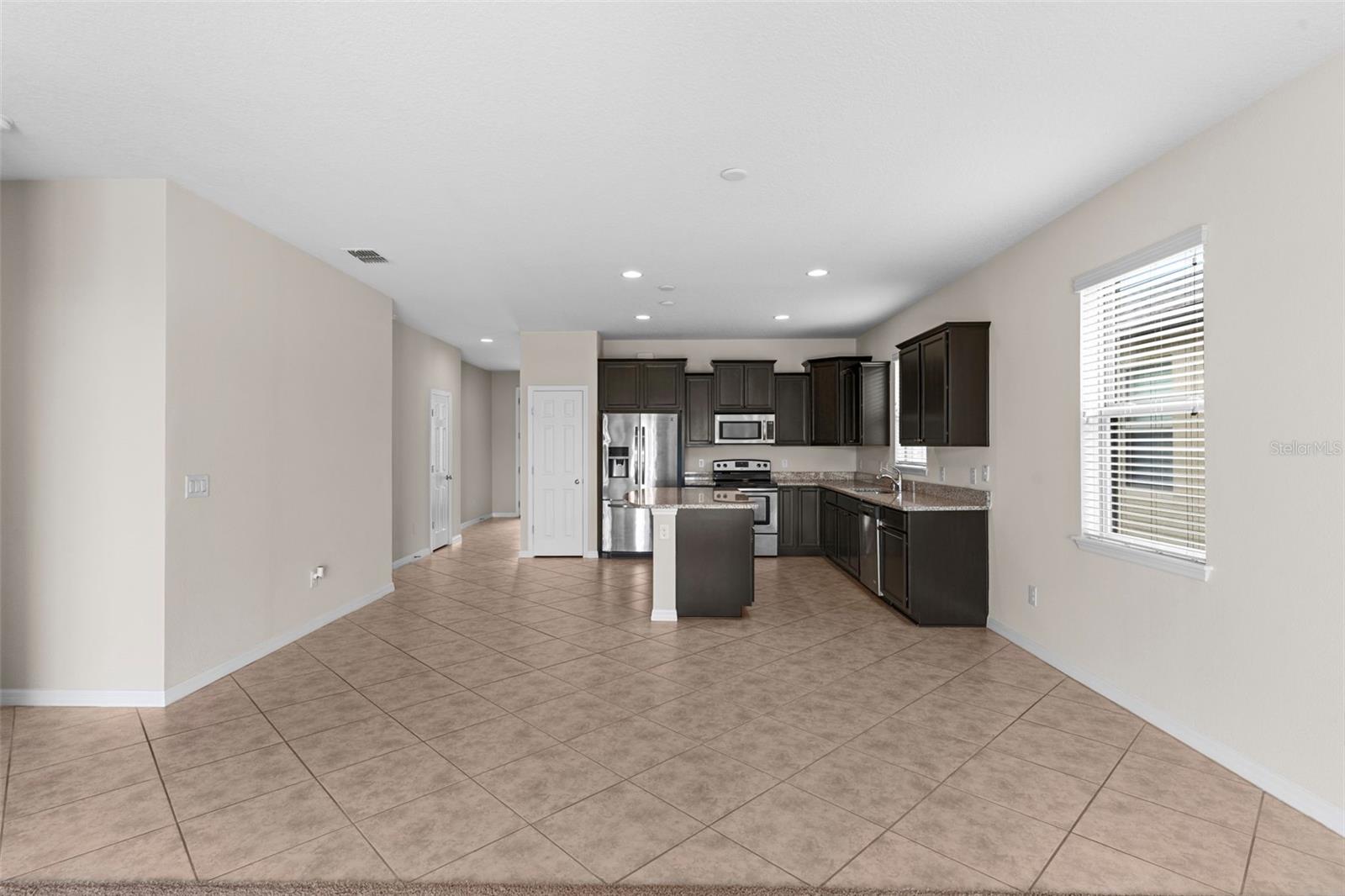 Image 11 of 35 For 8933 Hinsdale Heights Drive