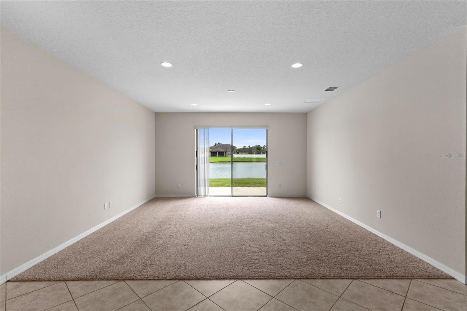 Image 8 of 35 For 8933 Hinsdale Heights Drive