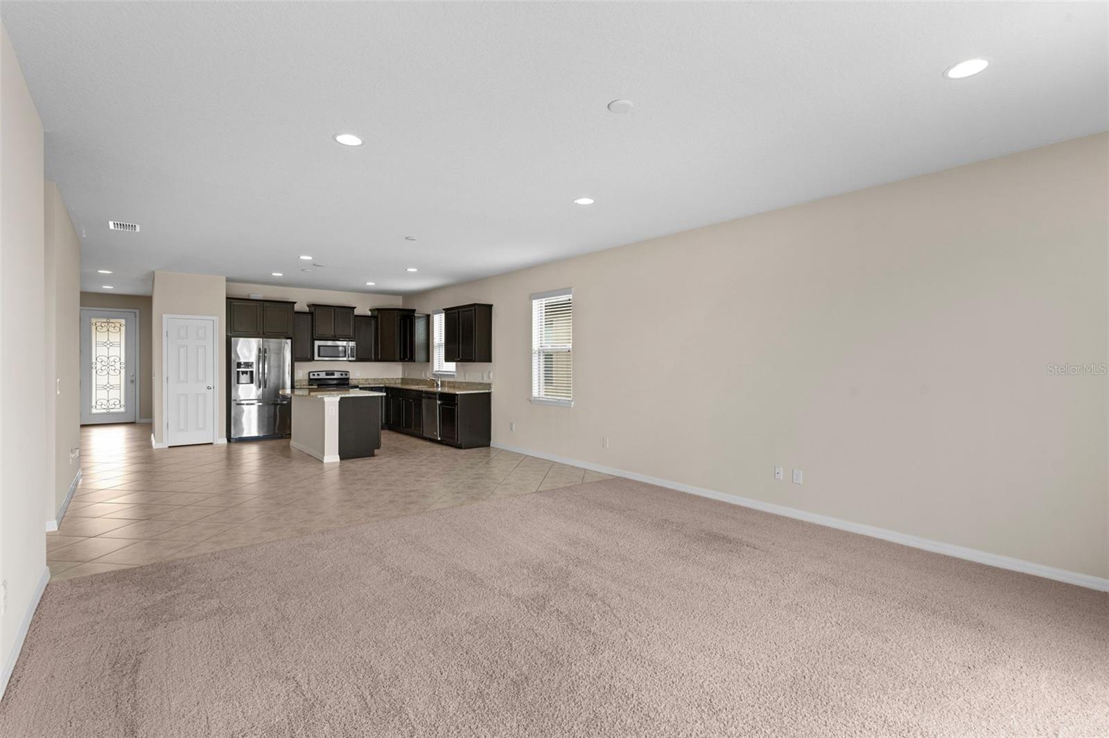 Image 9 of 35 For 8933 Hinsdale Heights Drive