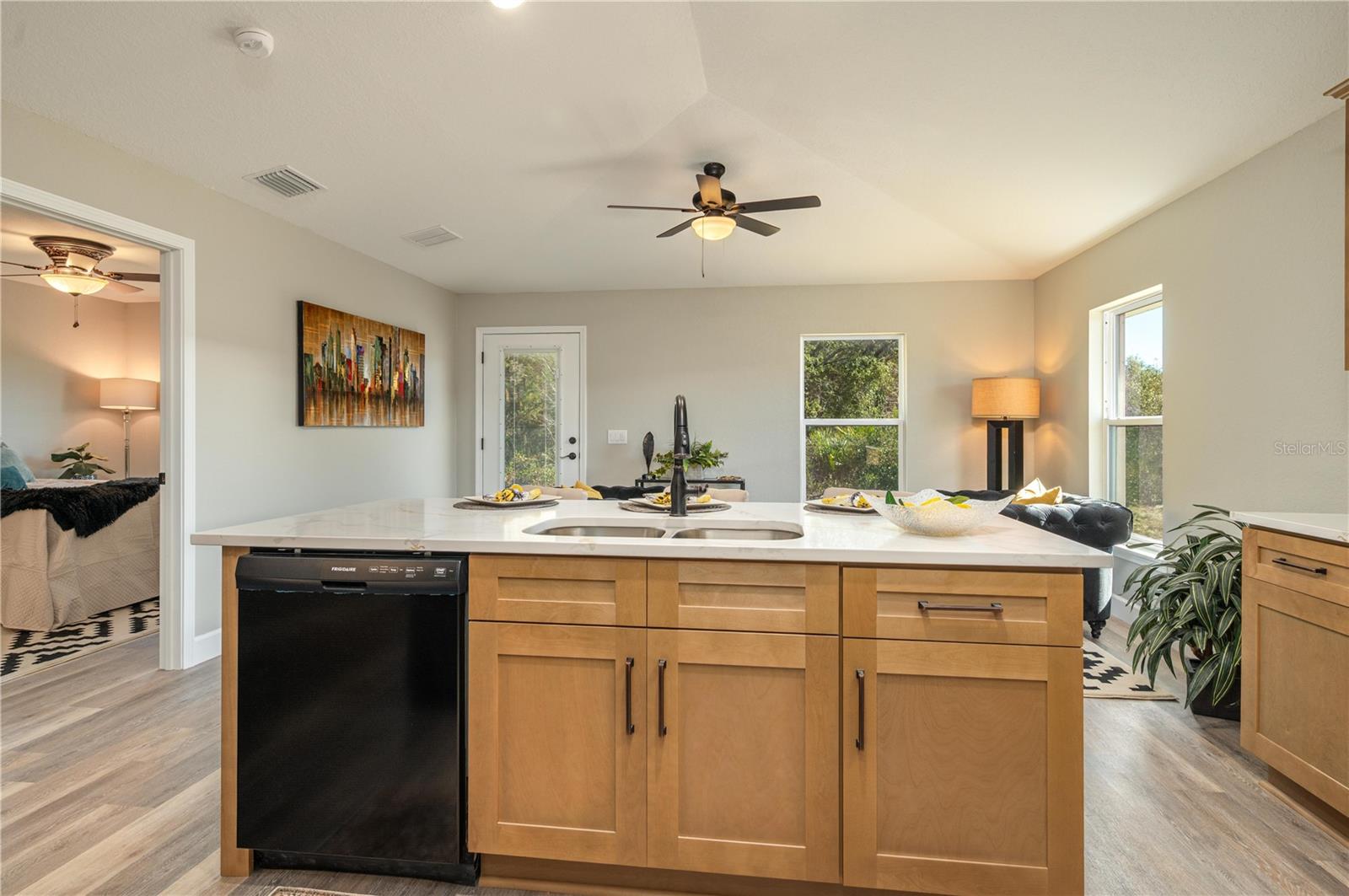 Image 11 of 40 For 3206 Sedgewick Road