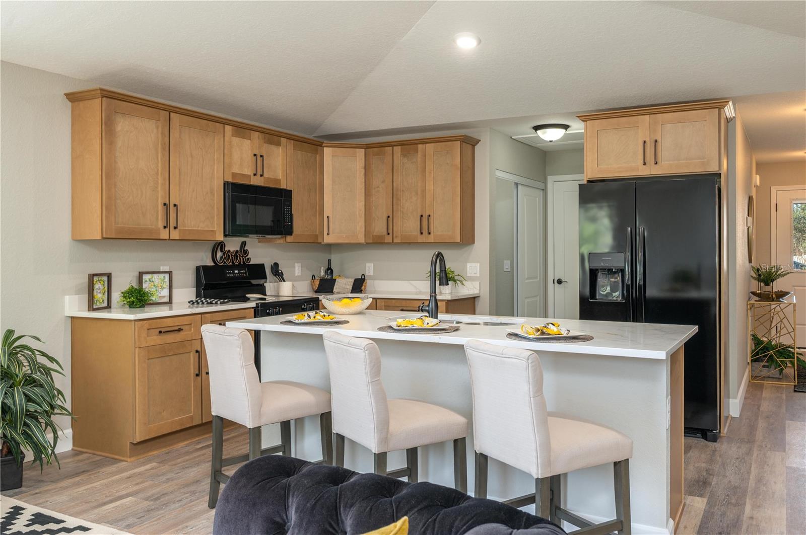 Image 9 of 40 For 3206 Sedgewick Road