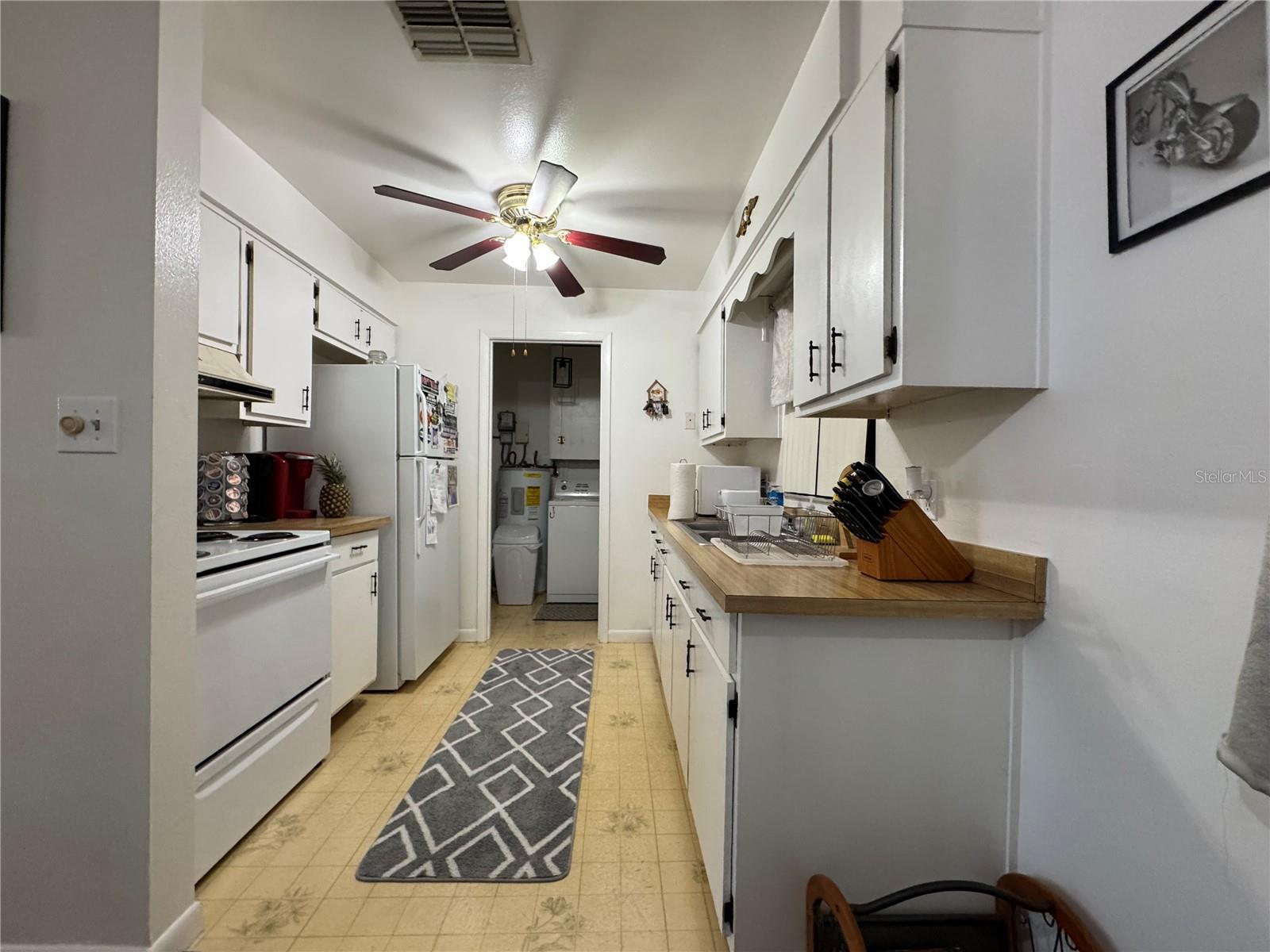 Image 7 of 24 For 147 Evergreen Drive