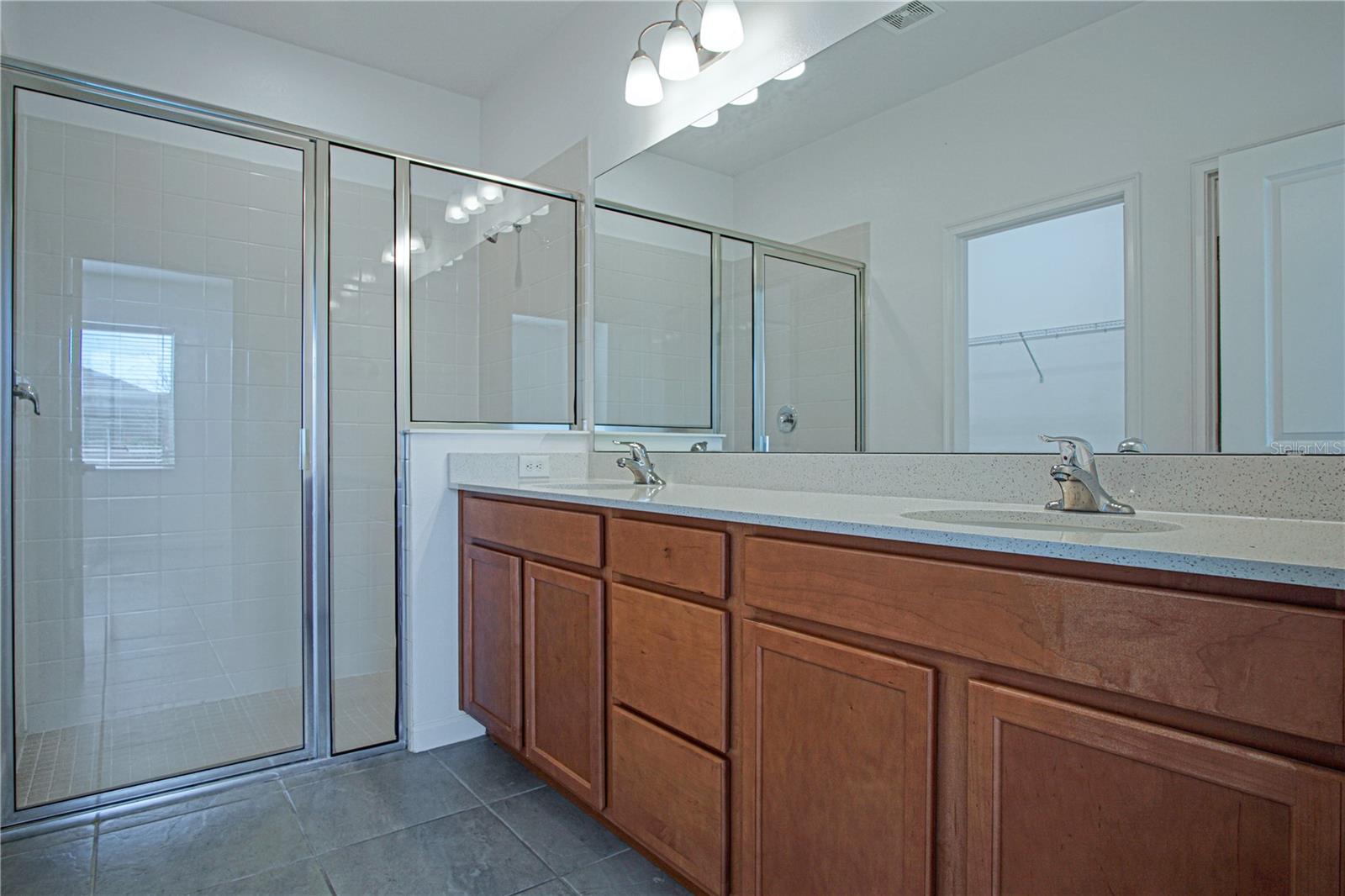 Image 18 of 33 For 1413 Rosedale Road