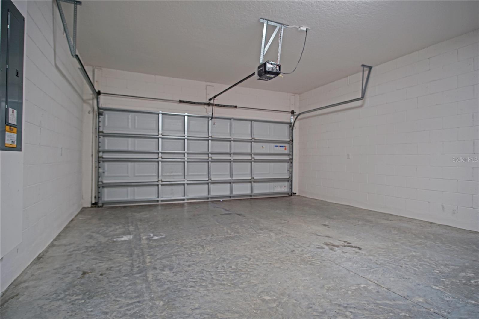 Image 28 of 33 For 1413 Rosedale Road