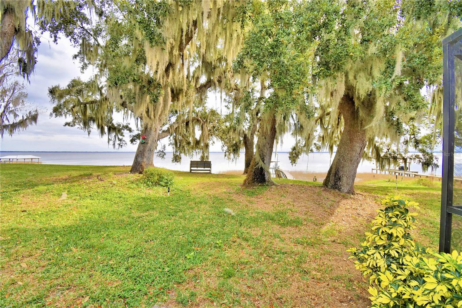 Image 11 of 56 For 4327 Chambers Street