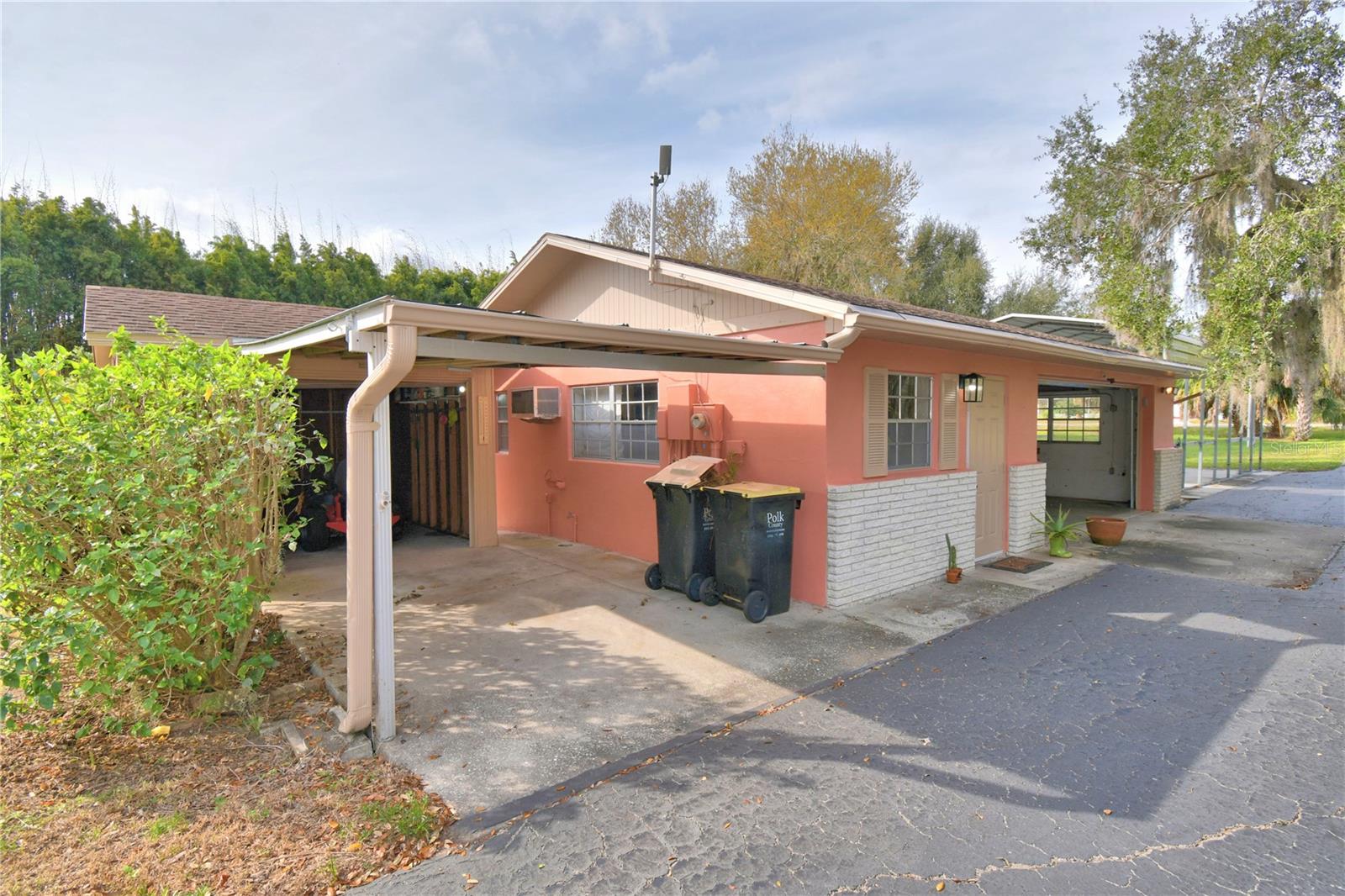 Image 25 of 56 For 4327 Chambers Street