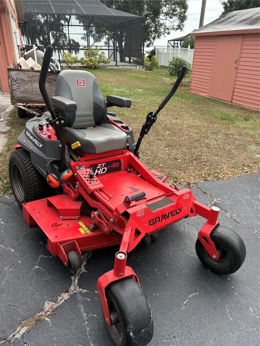 Image 28 of 56 For 4327 Chambers Street