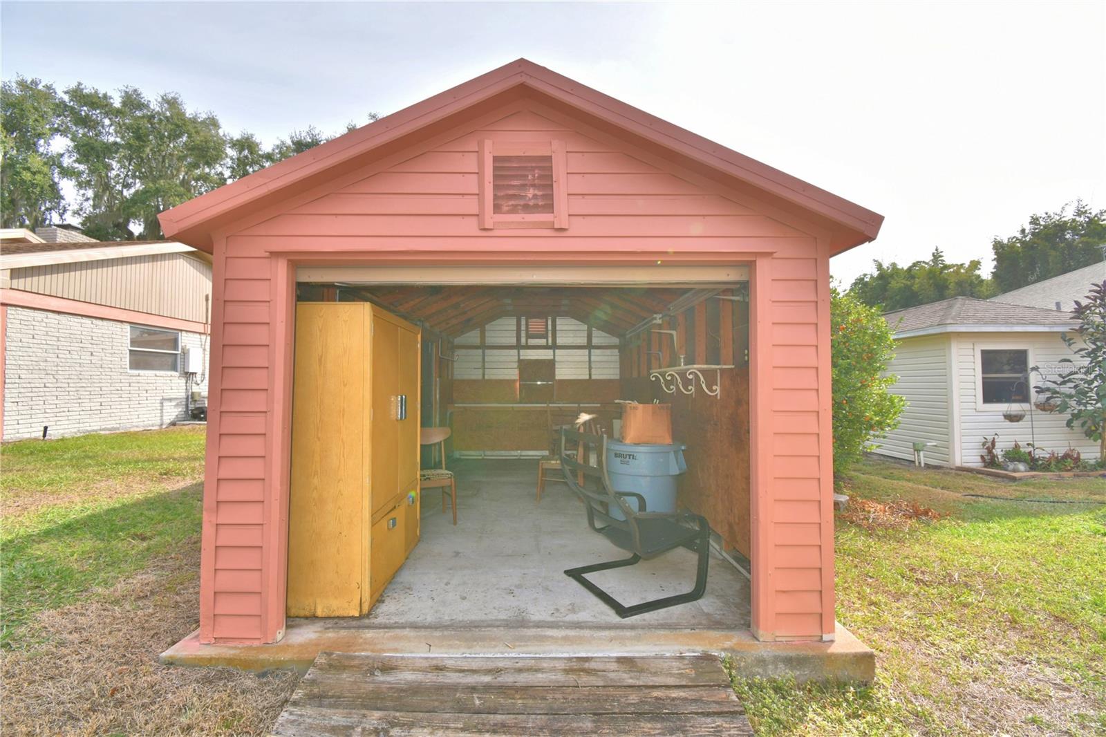 Image 30 of 56 For 4327 Chambers Street