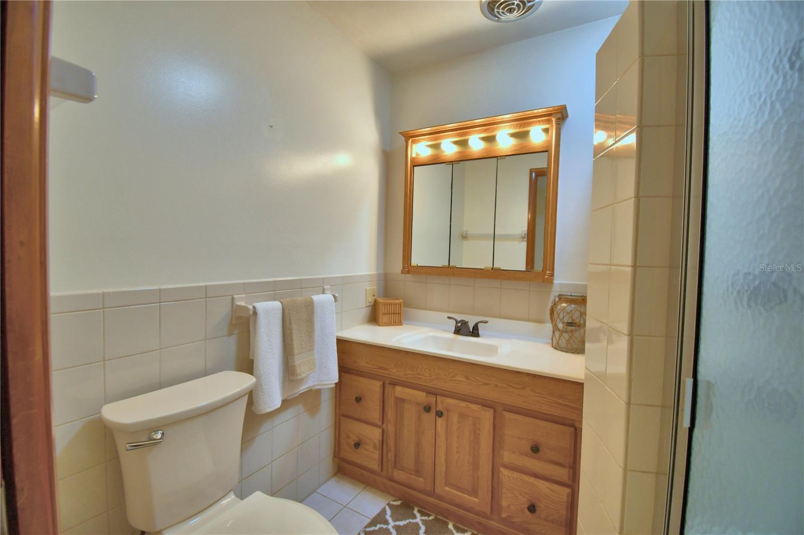 Image 39 of 56 For 4327 Chambers Street