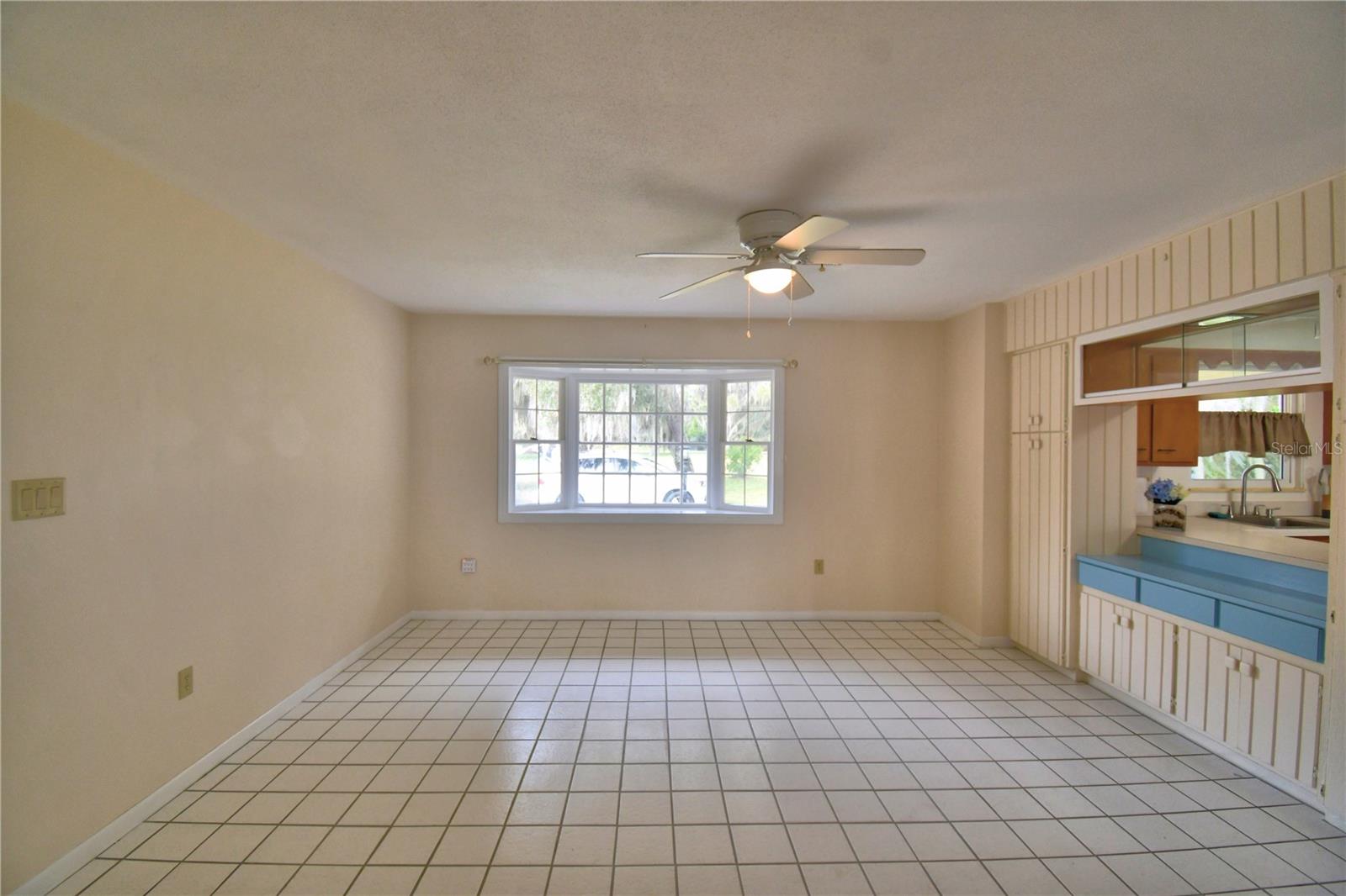 Image 41 of 56 For 4327 Chambers Street