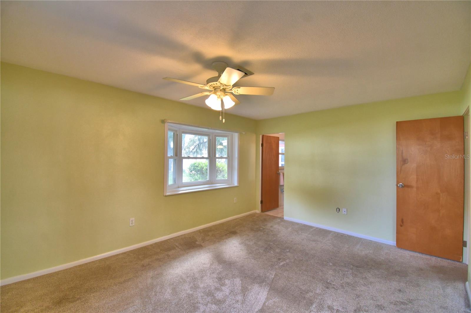 Image 52 of 56 For 4327 Chambers Street