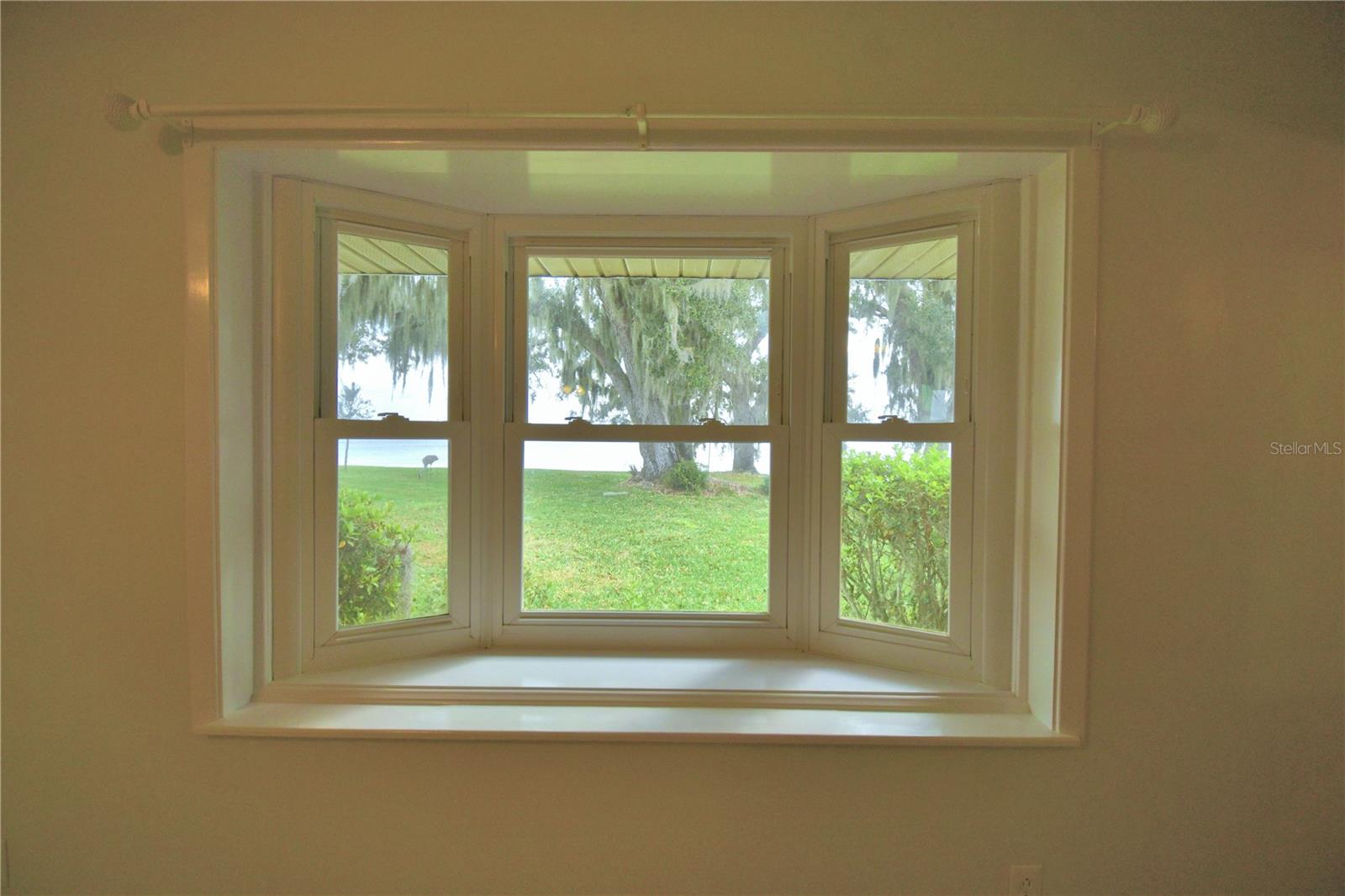 Image 53 of 56 For 4327 Chambers Street