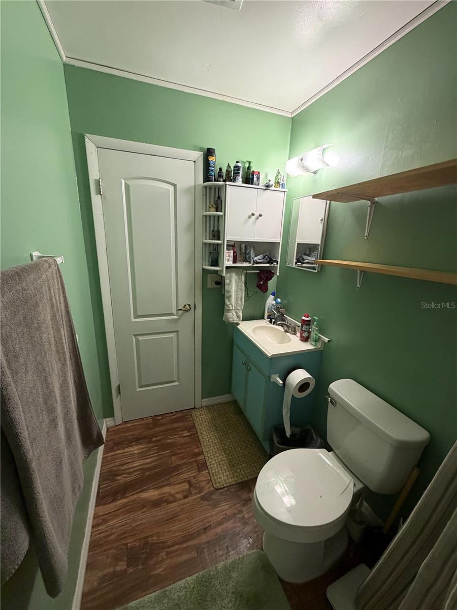 Image 26 of 55 For 4703 Howard Street