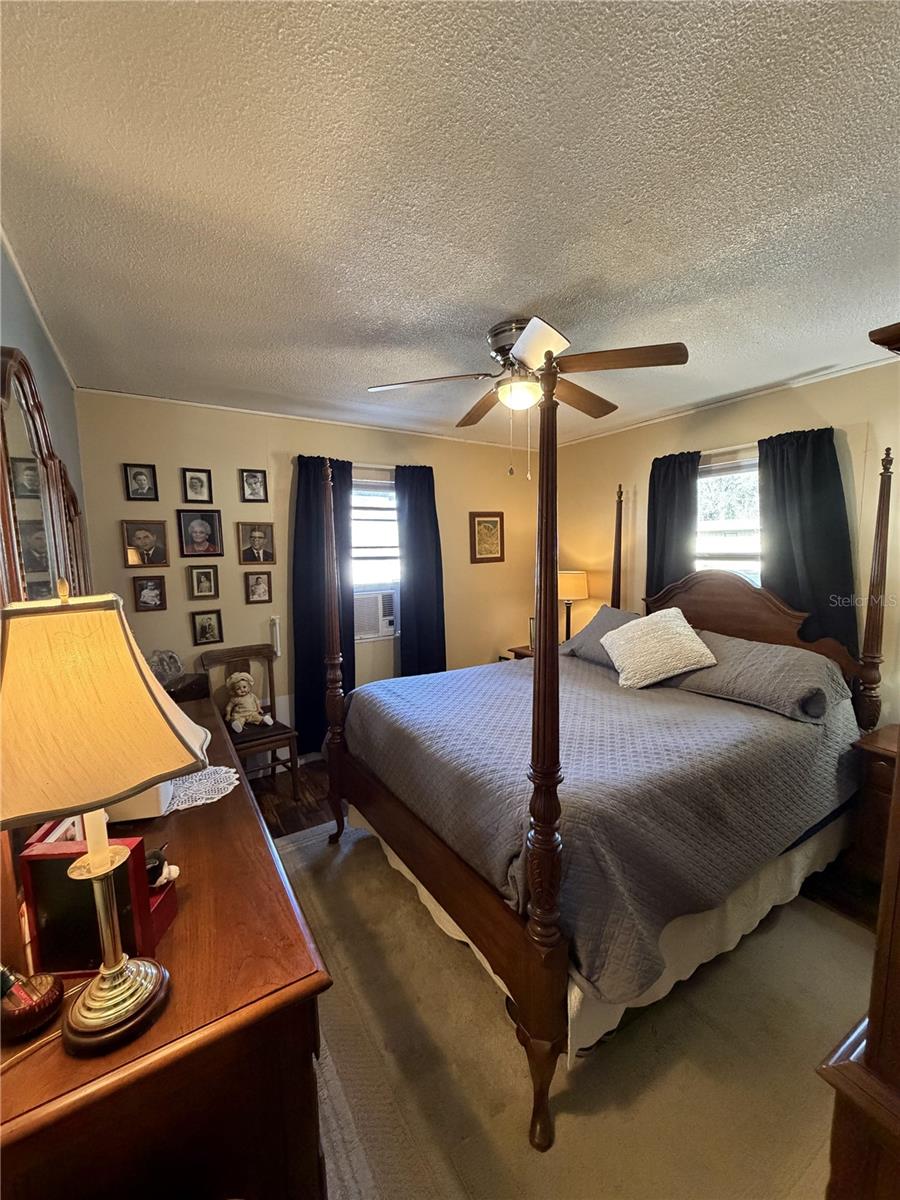 Image 30 of 55 For 4703 Howard Street