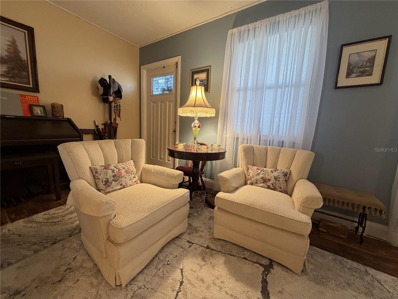 Image 6 of 55 For 4703 Howard Street