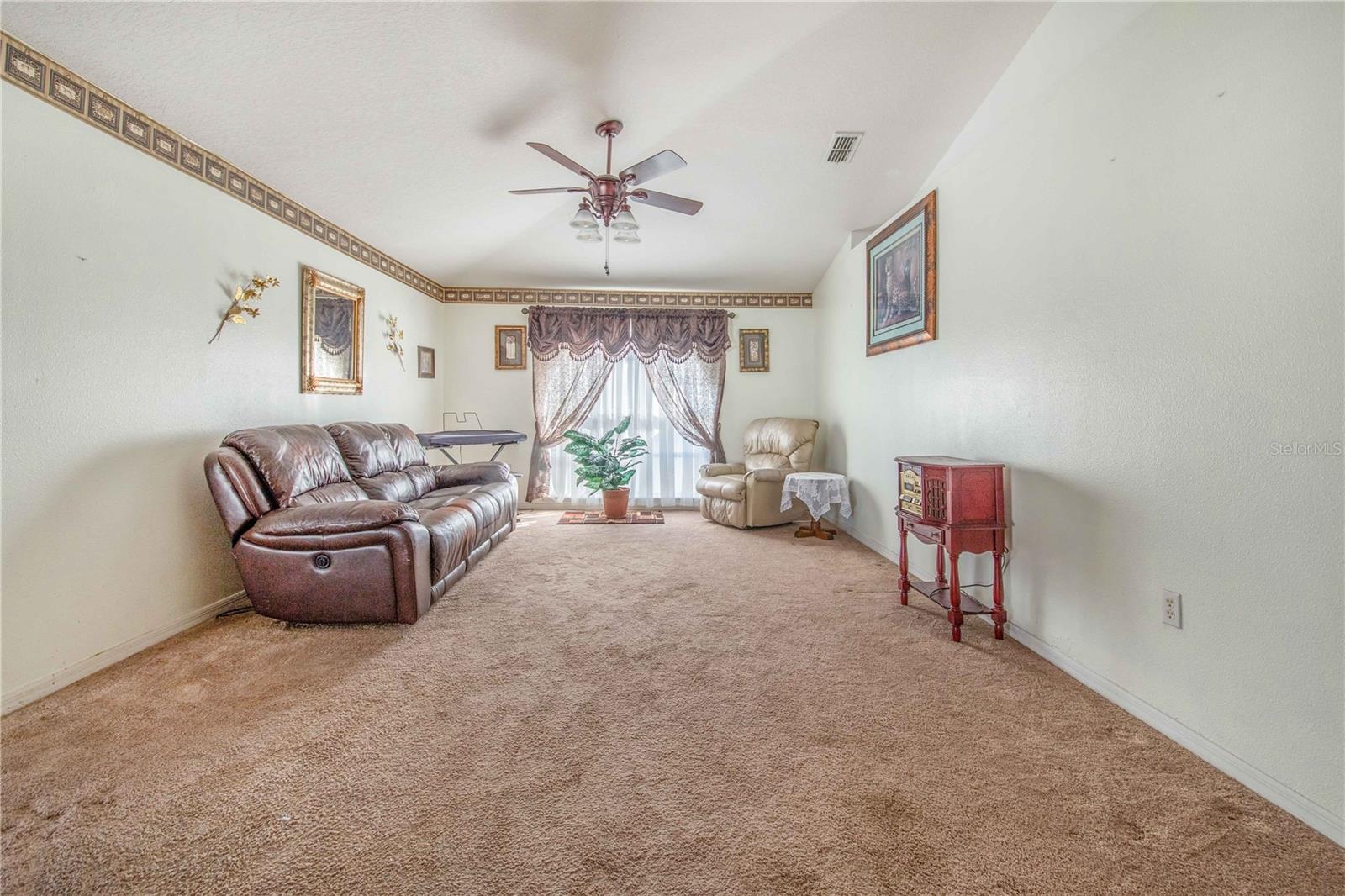 Image 10 of 38 For 5820 Royal Hills Circle