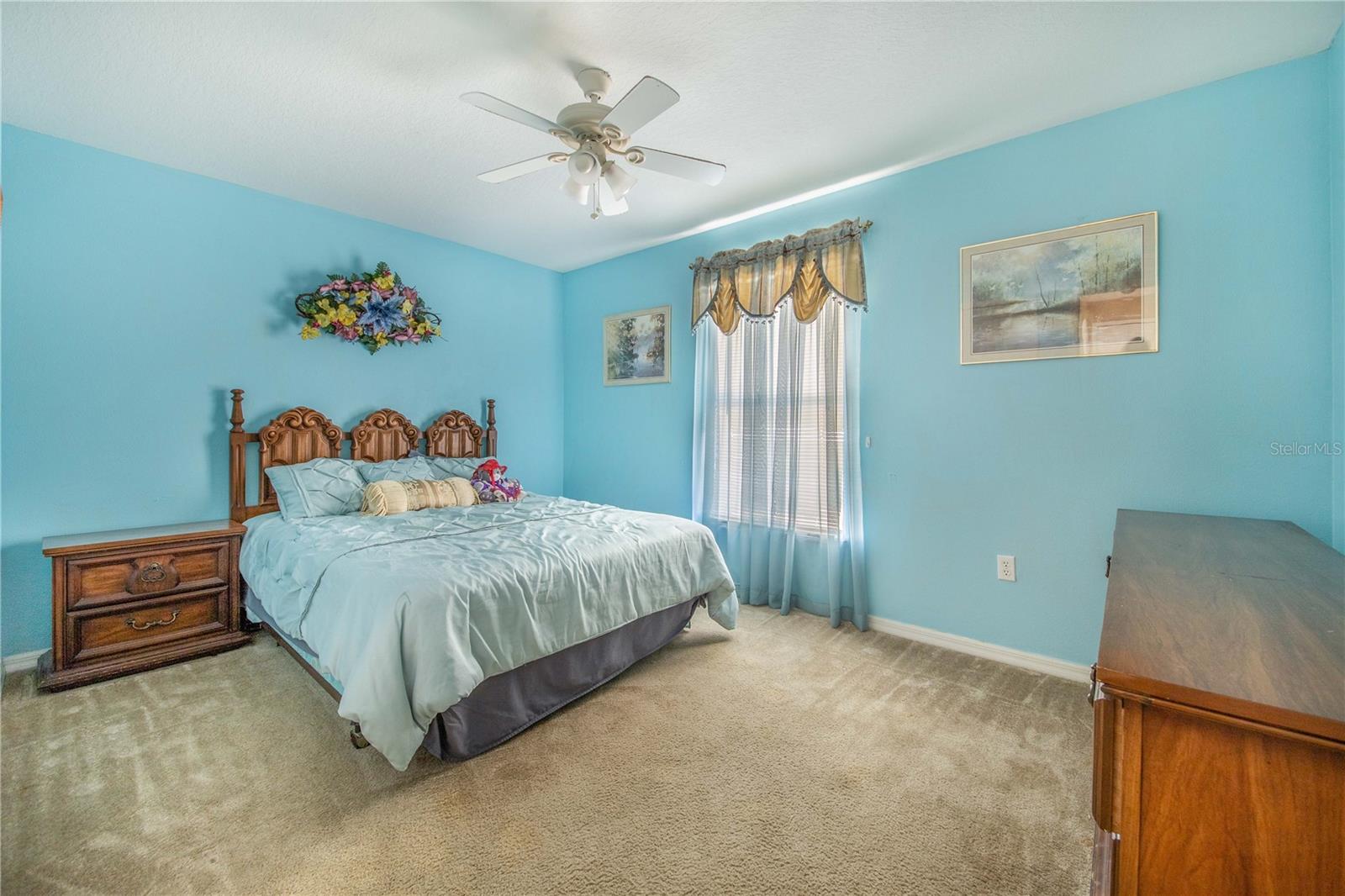 Image 17 of 38 For 5820 Royal Hills Circle