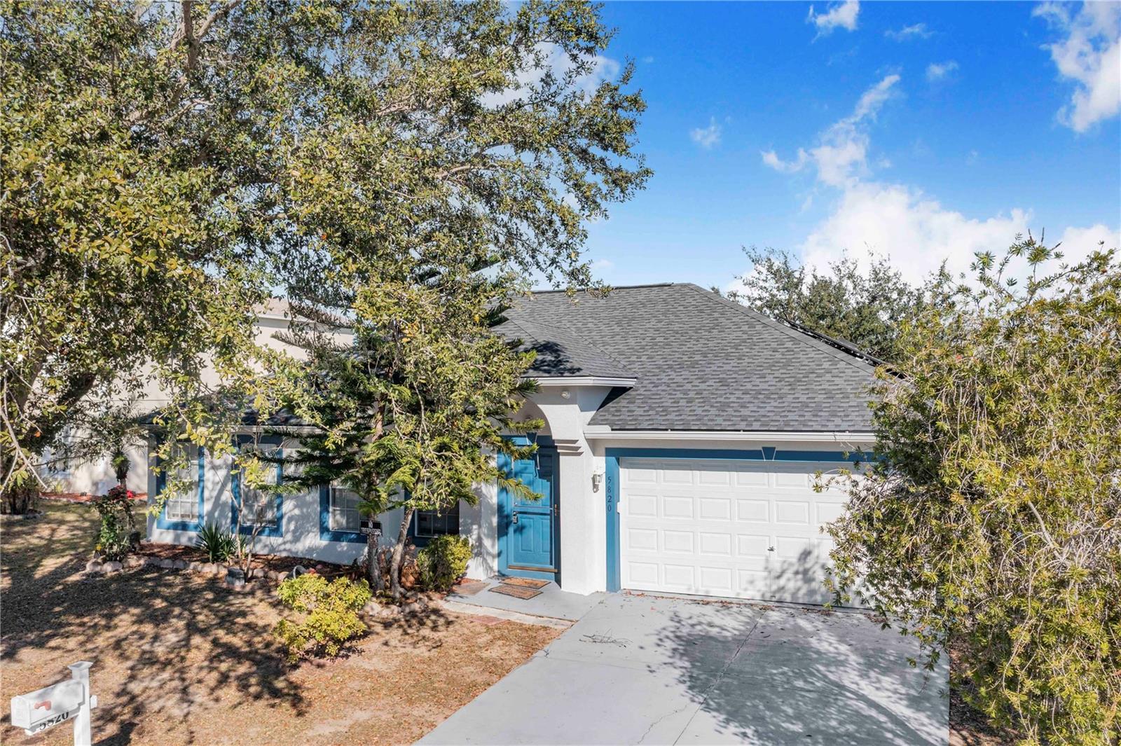 Image 5 of 38 For 5820 Royal Hills Circle