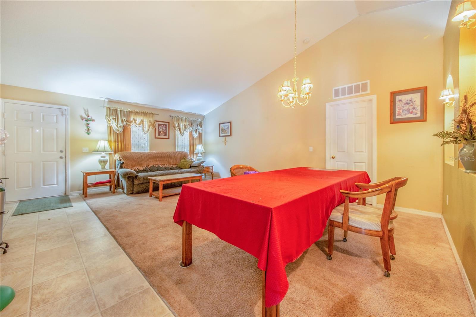 Image 9 of 38 For 5820 Royal Hills Circle