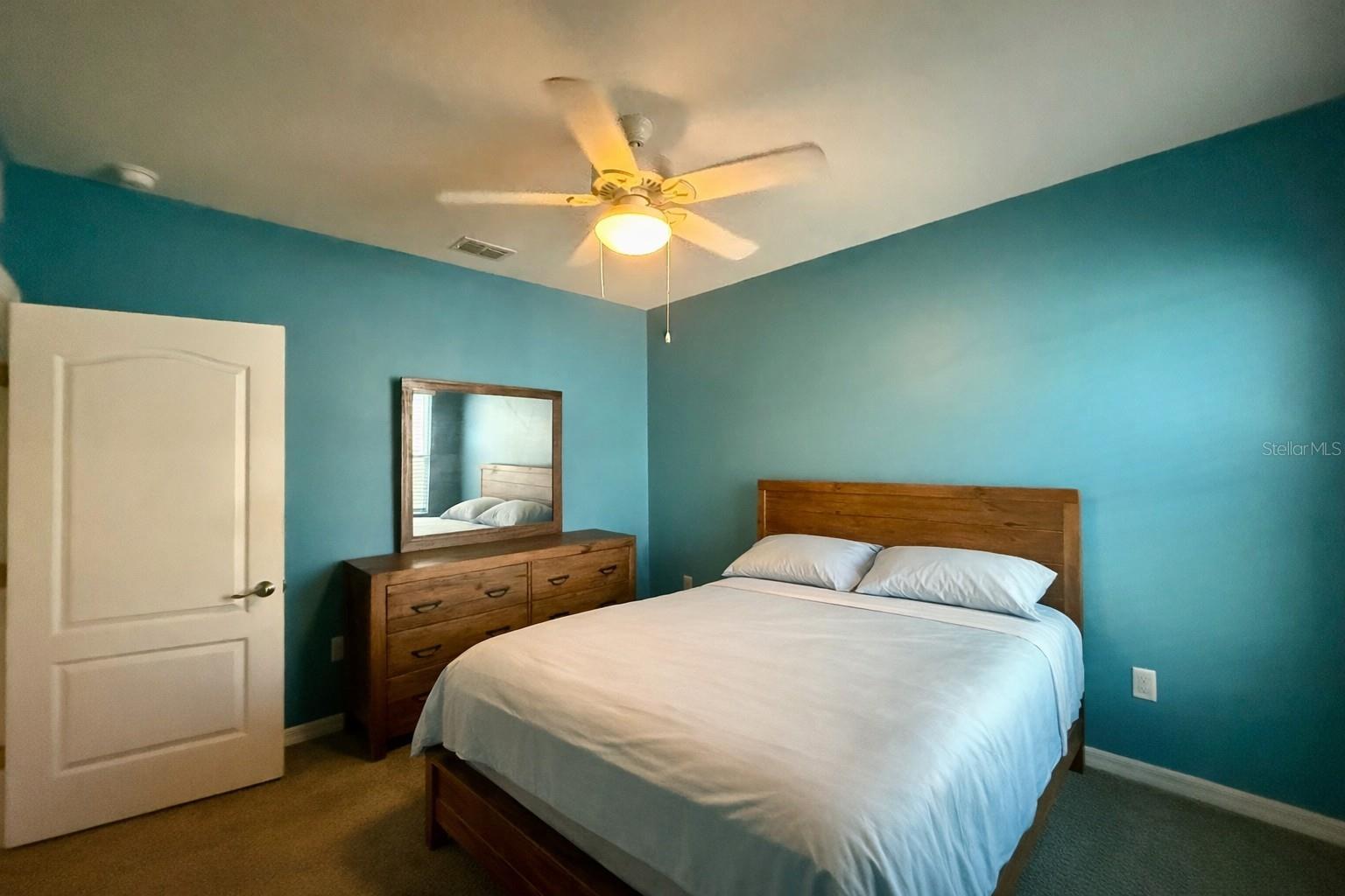 Image 23 of 41 For 257 Meadowbrook Boulevard